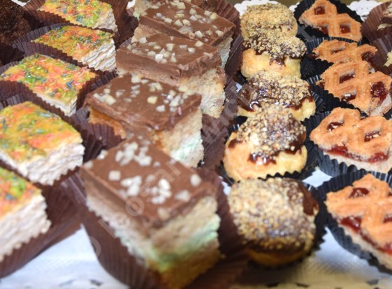 PP 101 Petits Fours- Leo P