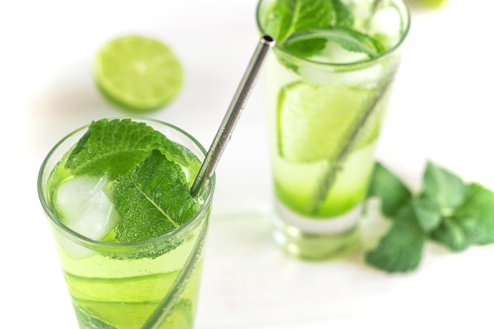 G111- Zitronen- Pfefferminze Limonade